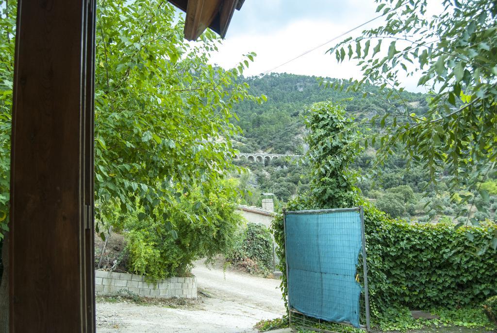 Cabana De Madera La Encina Burunchel Exterior photo